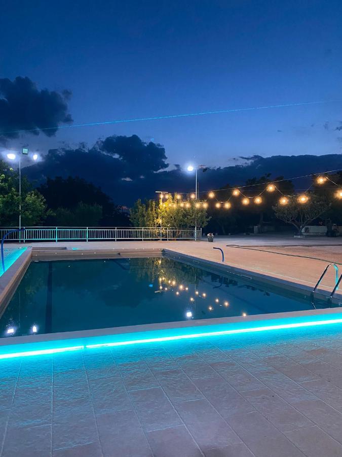Trulli Della Masseria Staffone อัลเบโรเบลโล ภายนอก รูปภาพ